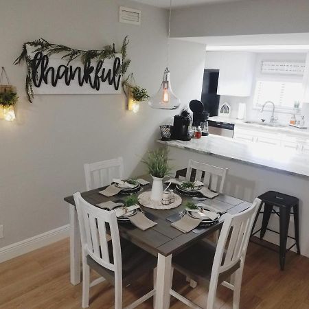 Cozy 3 Bed 2.5 Bath Located Near Busch Gardens Διαμέρισμα Τάμπα Εξωτερικό φωτογραφία