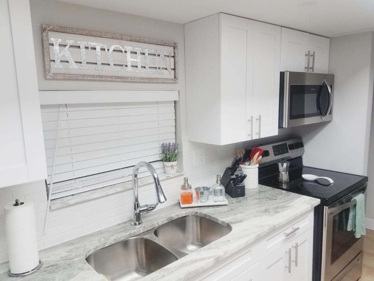 Cozy 3 Bed 2.5 Bath Located Near Busch Gardens Διαμέρισμα Τάμπα Εξωτερικό φωτογραφία